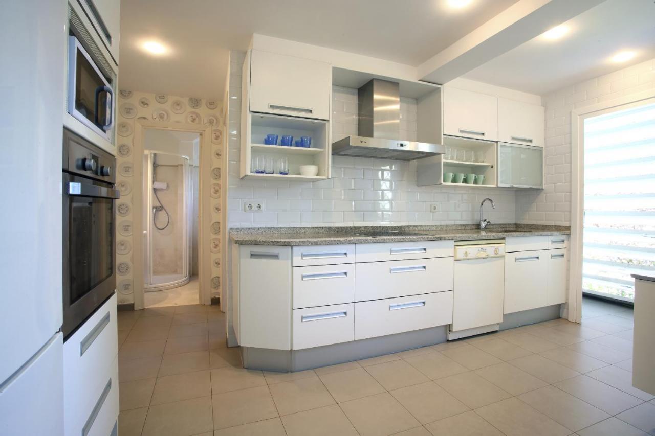 Errezubi By Smiling Rentals Hondarribia Bagian luar foto